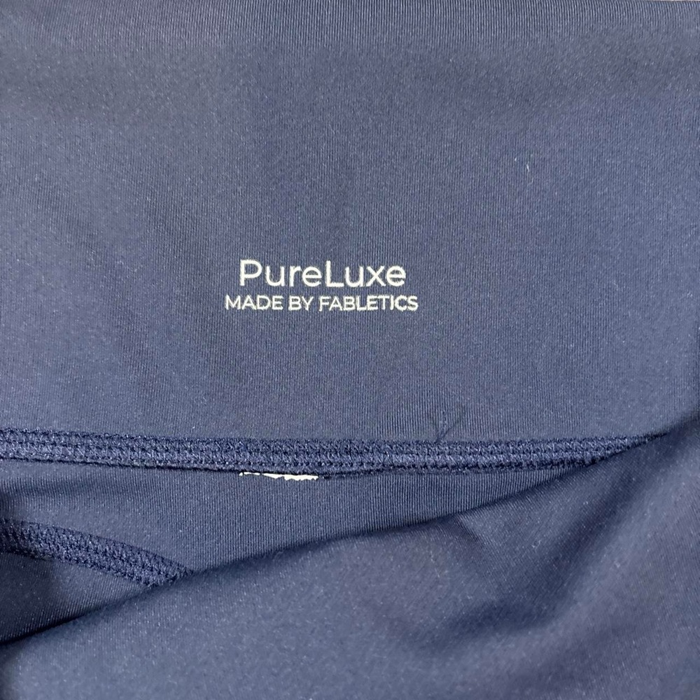 Fabletics PureLuxe 4" Shorts Navy Blue - Picture 5 of 5